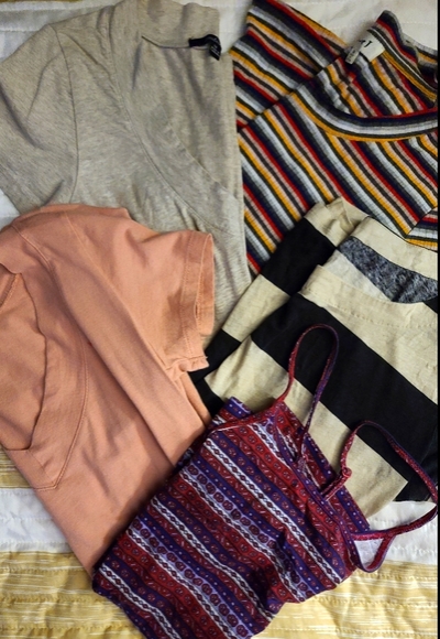 GAP Tops - Shirt bundle of 4